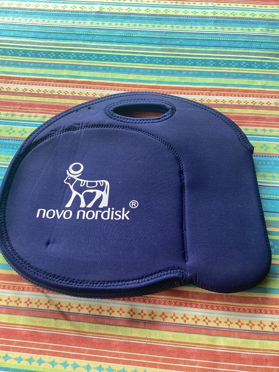 Novo Nordisk Pharmaceuticals Vintage Neoprene Lunch Bag